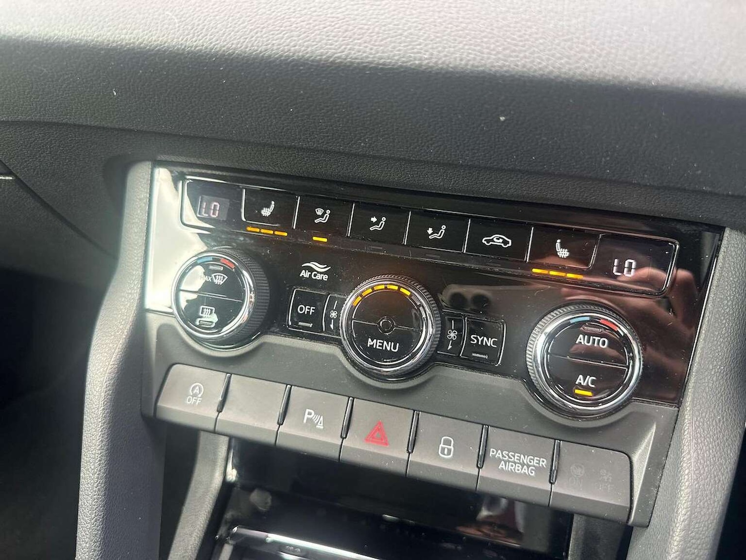 Used Skoda Karoq 2022 for sale - 76596343: Photo 12