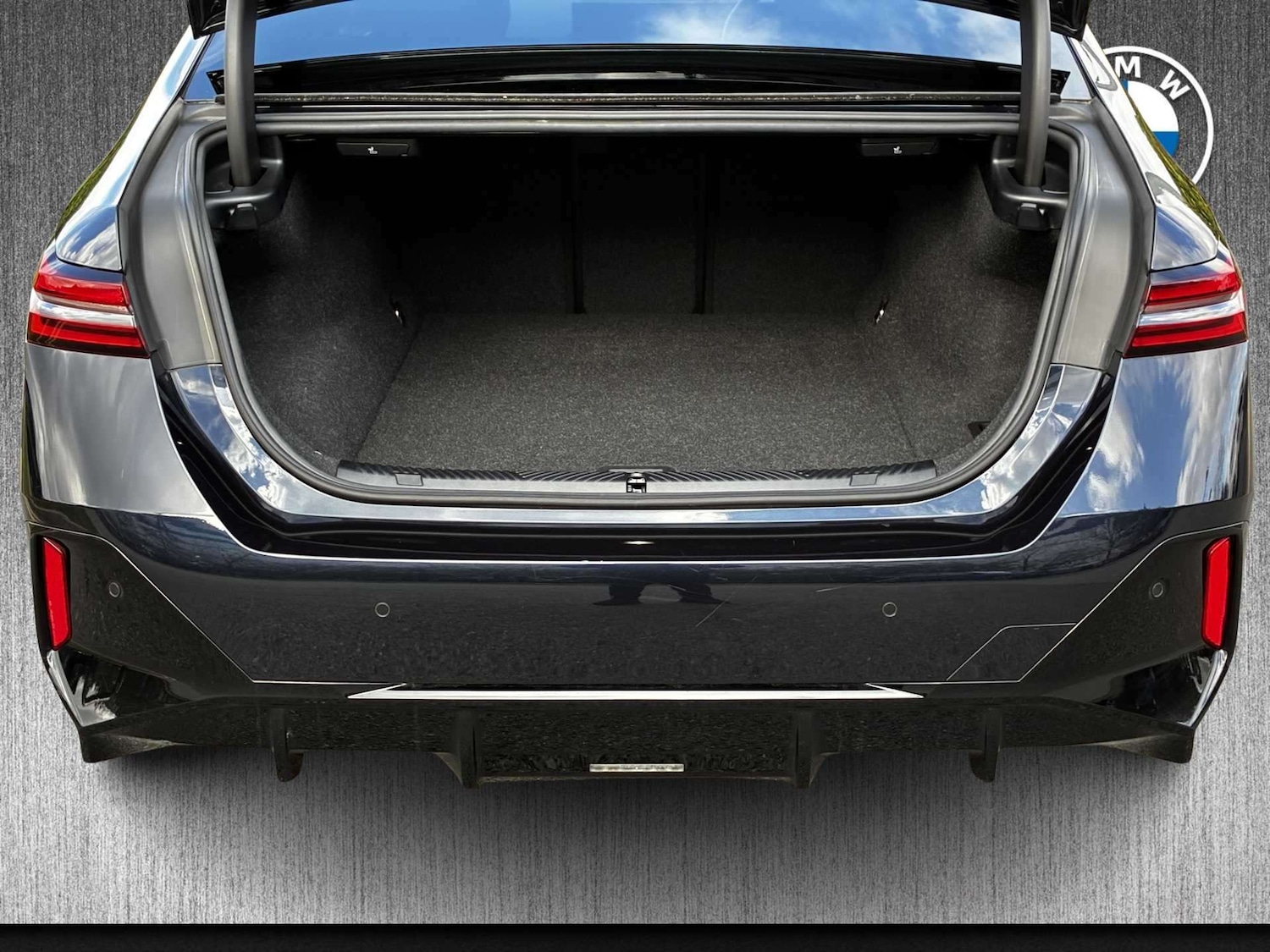 Used BMW i5 2024 for sale - 78196524: Photo 4