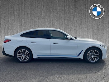 Used BMW i4 2023 for sale - 76064445: Photo 3