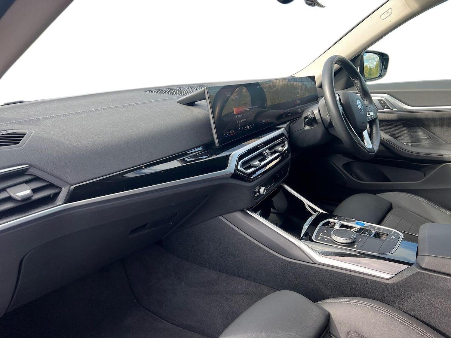 Used BMW i4 2023 for sale - 76064445: Photo 7
