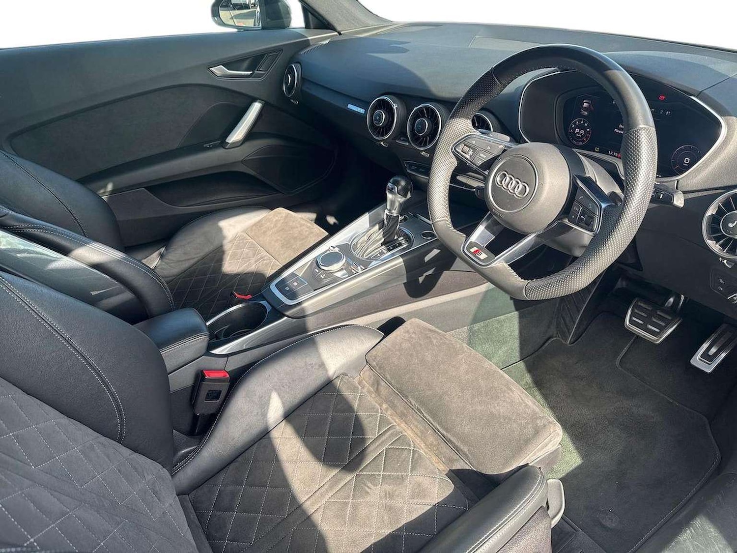 Used Audi TT 2022 for sale - 76770108: Photo 15