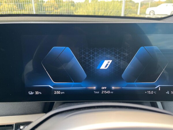 Used BMW iX 2022 for sale - 76040743: Photo 11