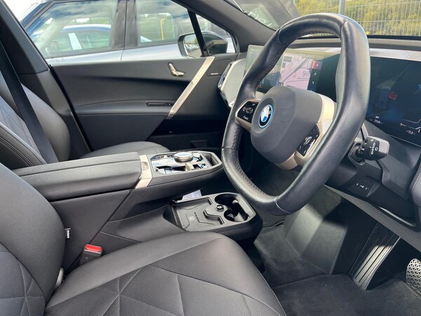 Used BMW iX 2022 for sale - 76040743: Photo 22
