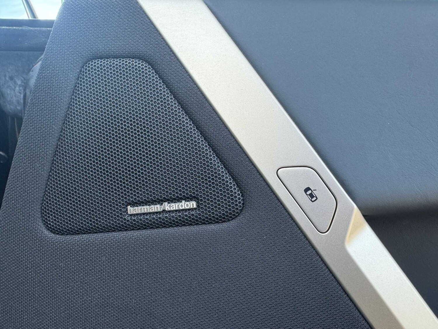 Used BMW iX 2022 for sale - 78196117: Photo 25