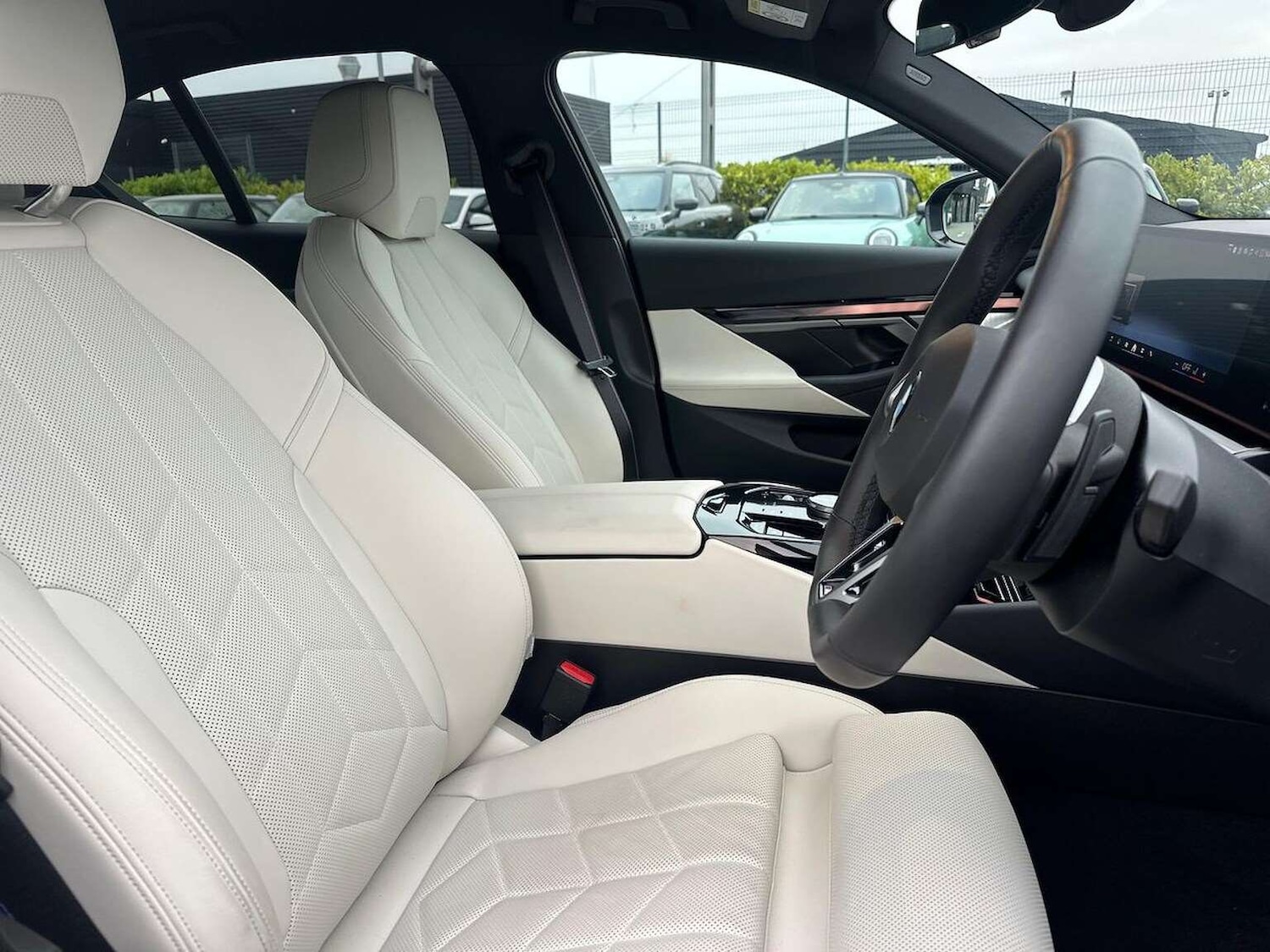 Used BMW 5 Series 2025 for sale - 77488700: Photo 21