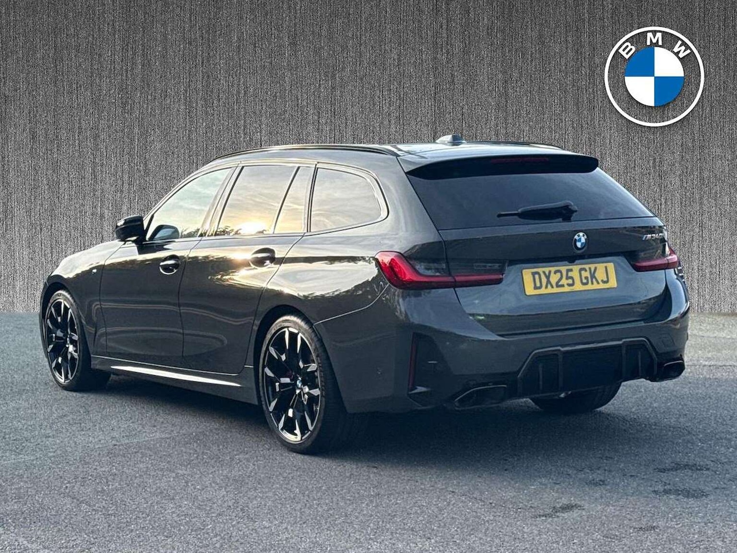 Used BMW 3 Series 2025 for sale - 76596222: Photo 2