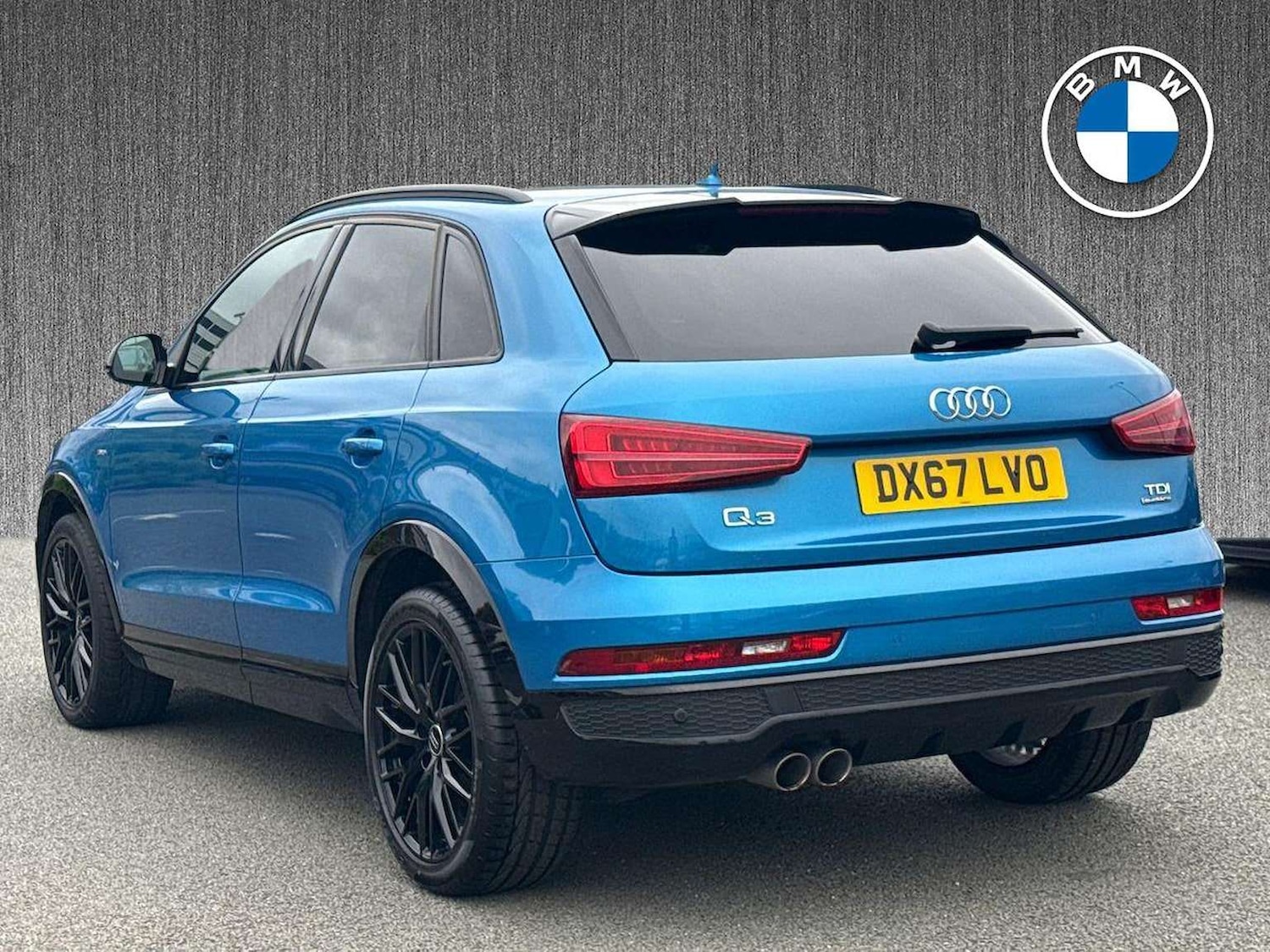 Used Audi Q3 2017 for sale - 76947031: Photo 2