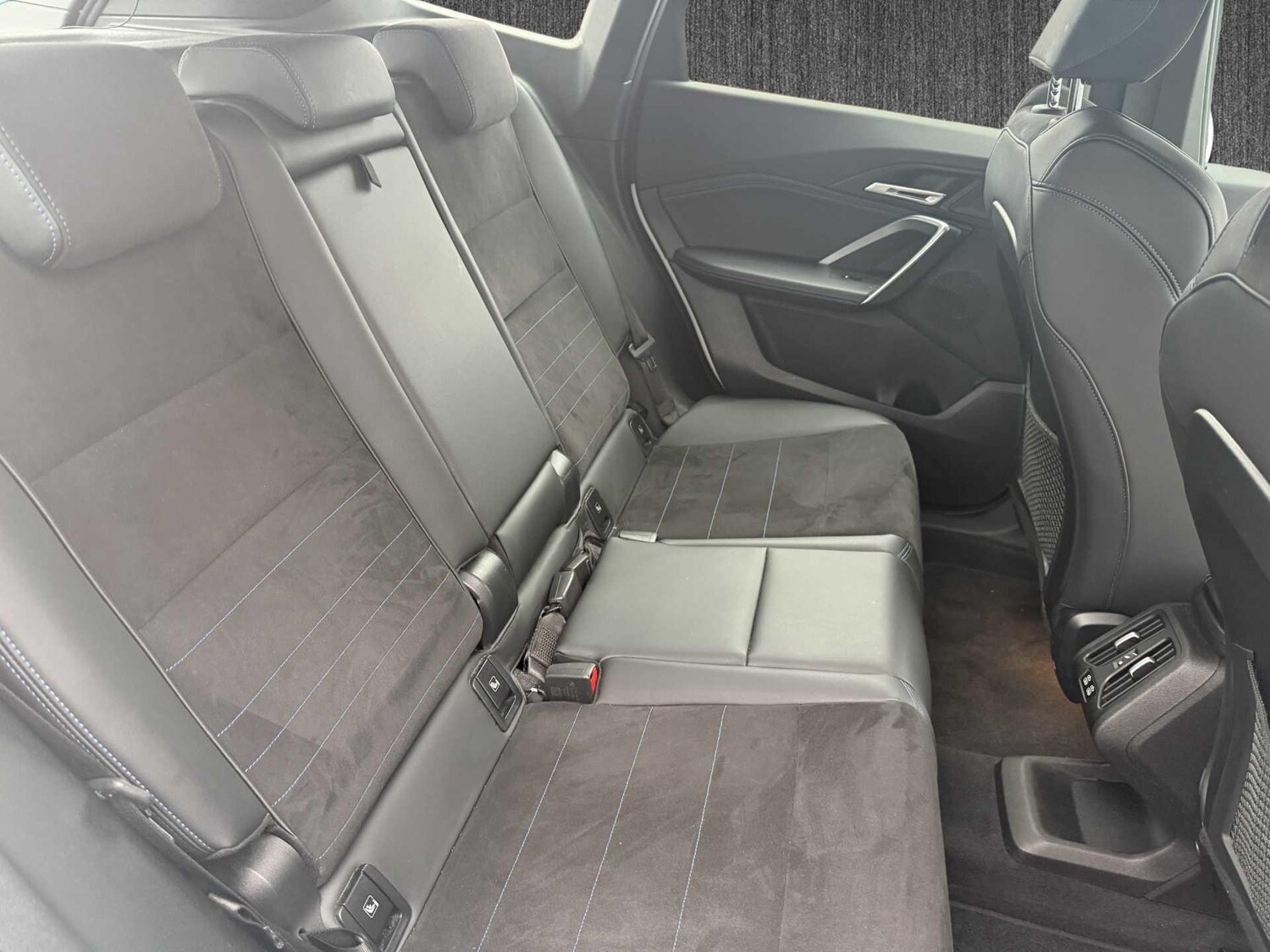 Used BMW iX1 2023 for sale - 78210219: Photo 18