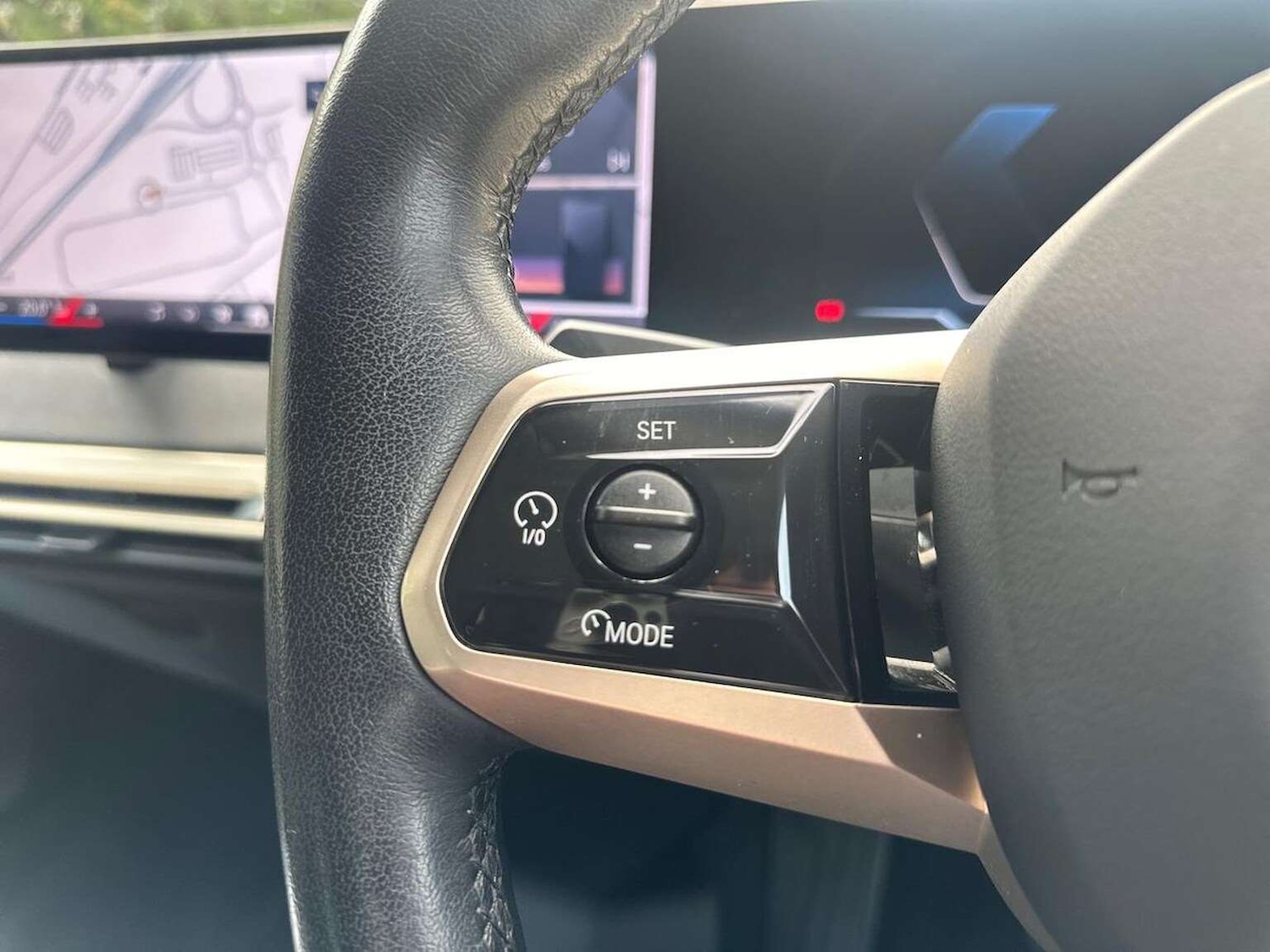 Used BMW iX 2023 for sale - 76596242: Photo 25