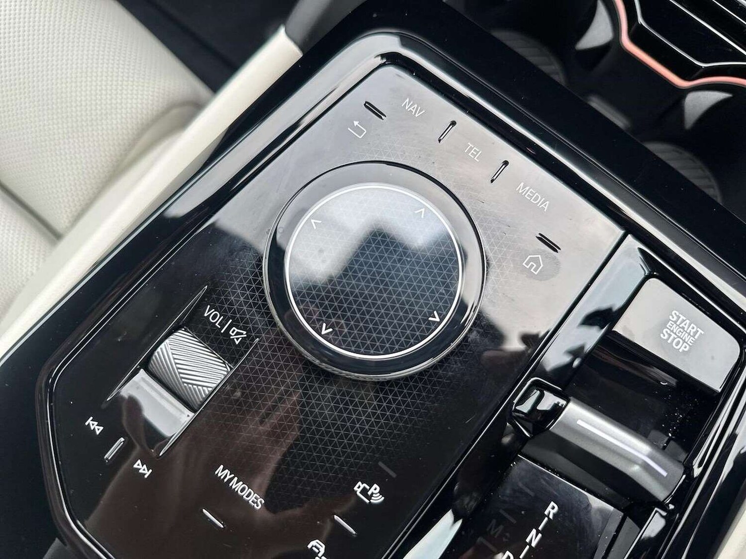 Used BMW 5 Series 2025 for sale - 76596221: Photo 23