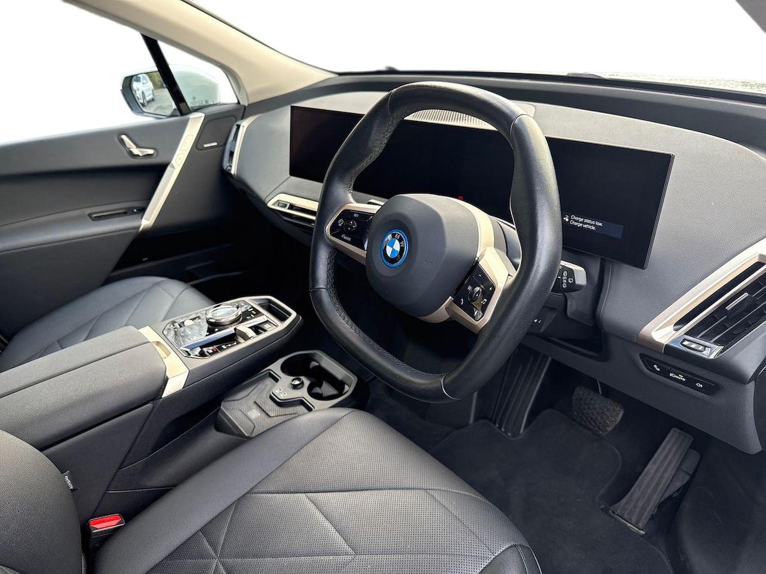 Used BMW iX 2022 for sale - 76346998: Photo 15