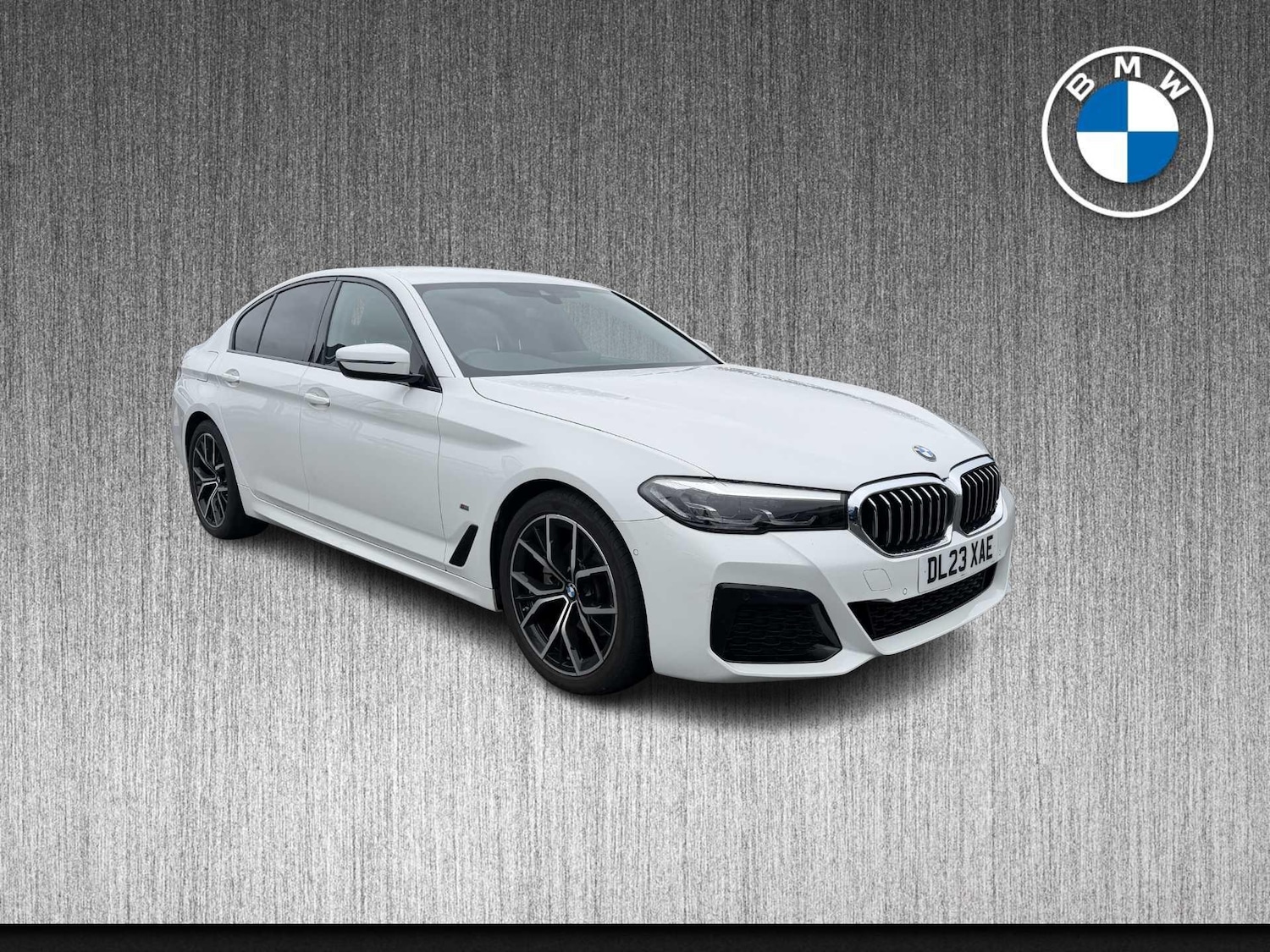 Used BMW 5 Series 2023 for sale - 77743222: Photo 1