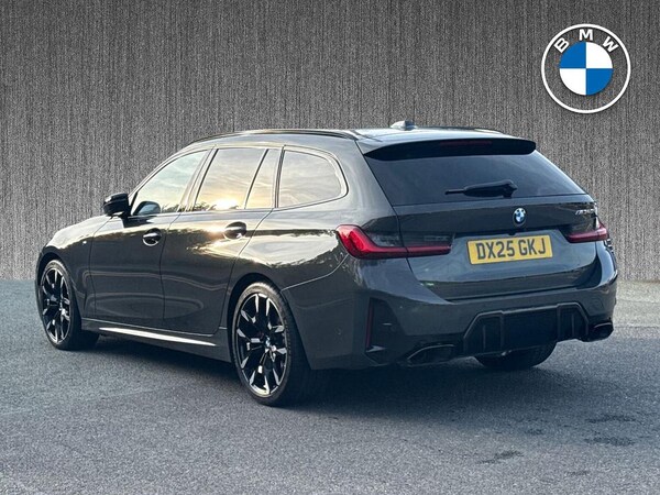 Used BMW 3 Series 2025 for sale - 76299346: Photo 2
