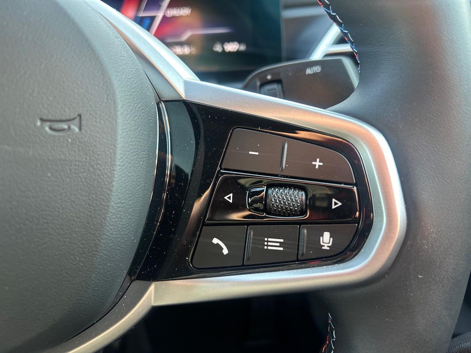 Used BMW i4 2025 for sale - 76077788: Photo 27