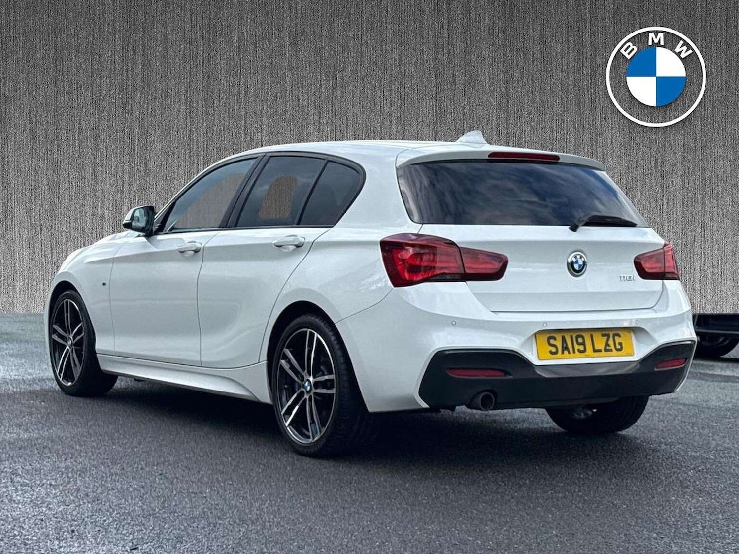 Used BMW 1 Series 2019 for sale - 76682620: Photo 3