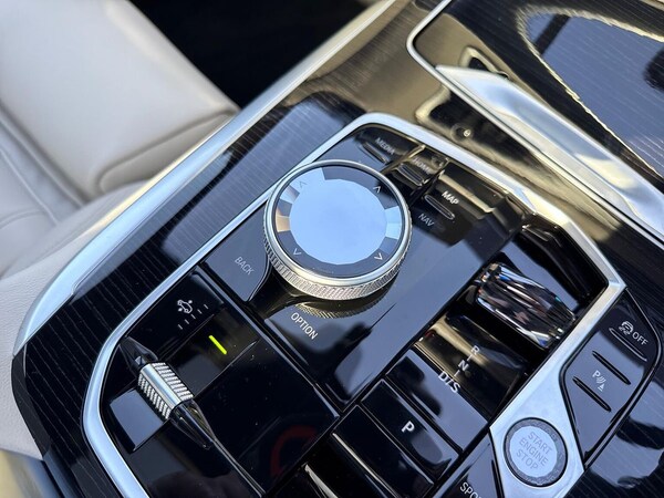 Used BMW X7 2025 for sale - 76030430: Photo 24