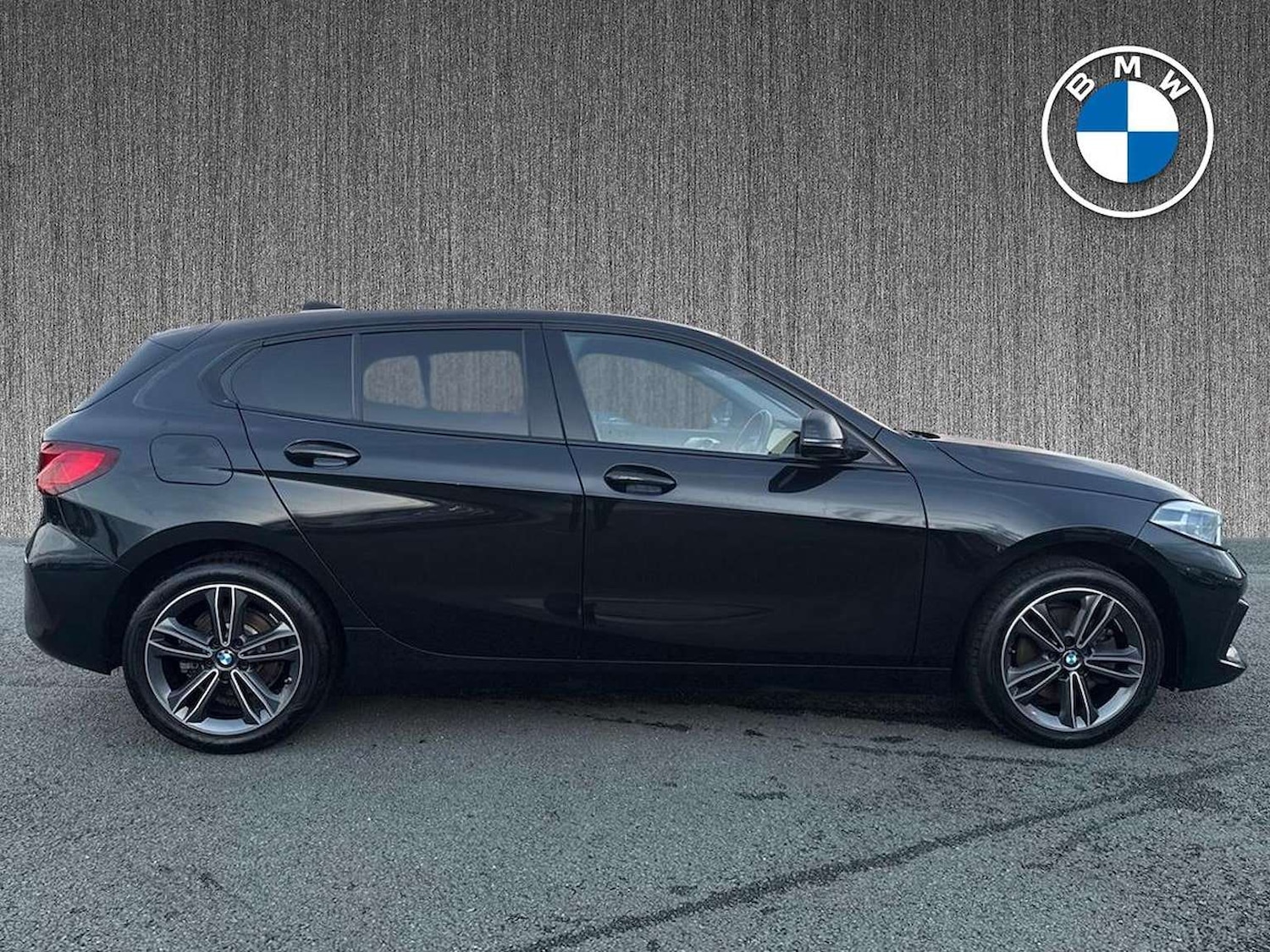 Used BMW 1 Series 2023 for sale - 76596482: Photo 3