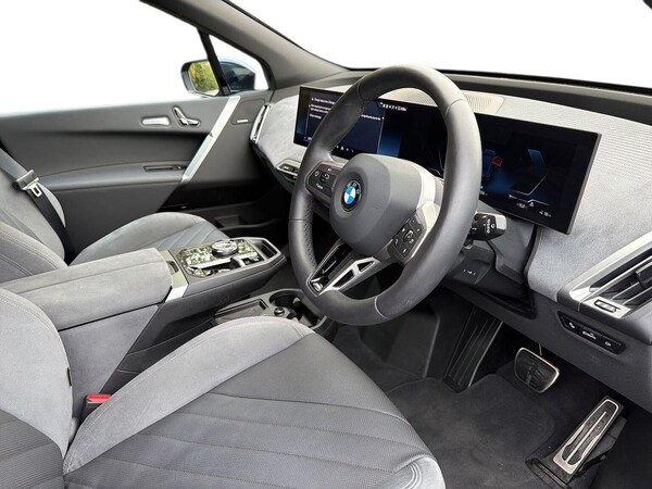 Used BMW iX 2025 for sale - 76082539: Photo 16