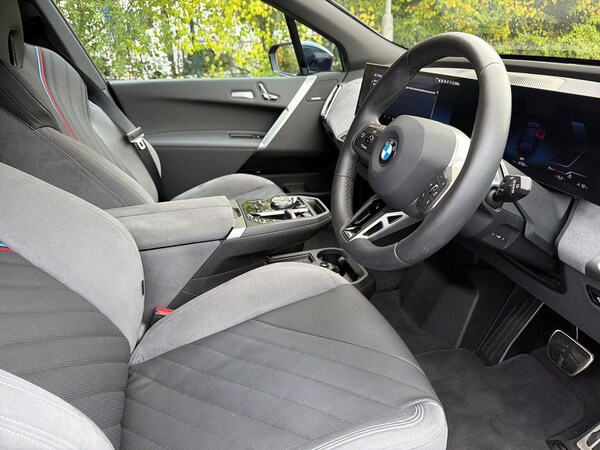 Used BMW iX 2025 for sale - 76082539: Photo 22