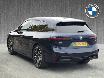 Used BMW iX 2025 for sale - 76082539: Photo 3
