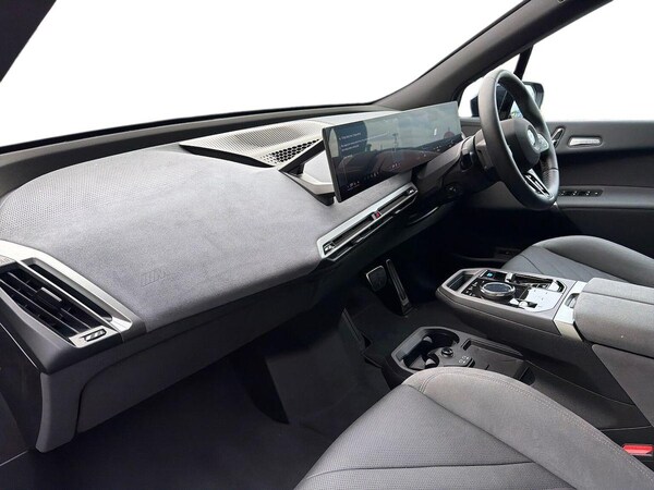 Used BMW iX 2025 for sale - 76082539: Photo 8