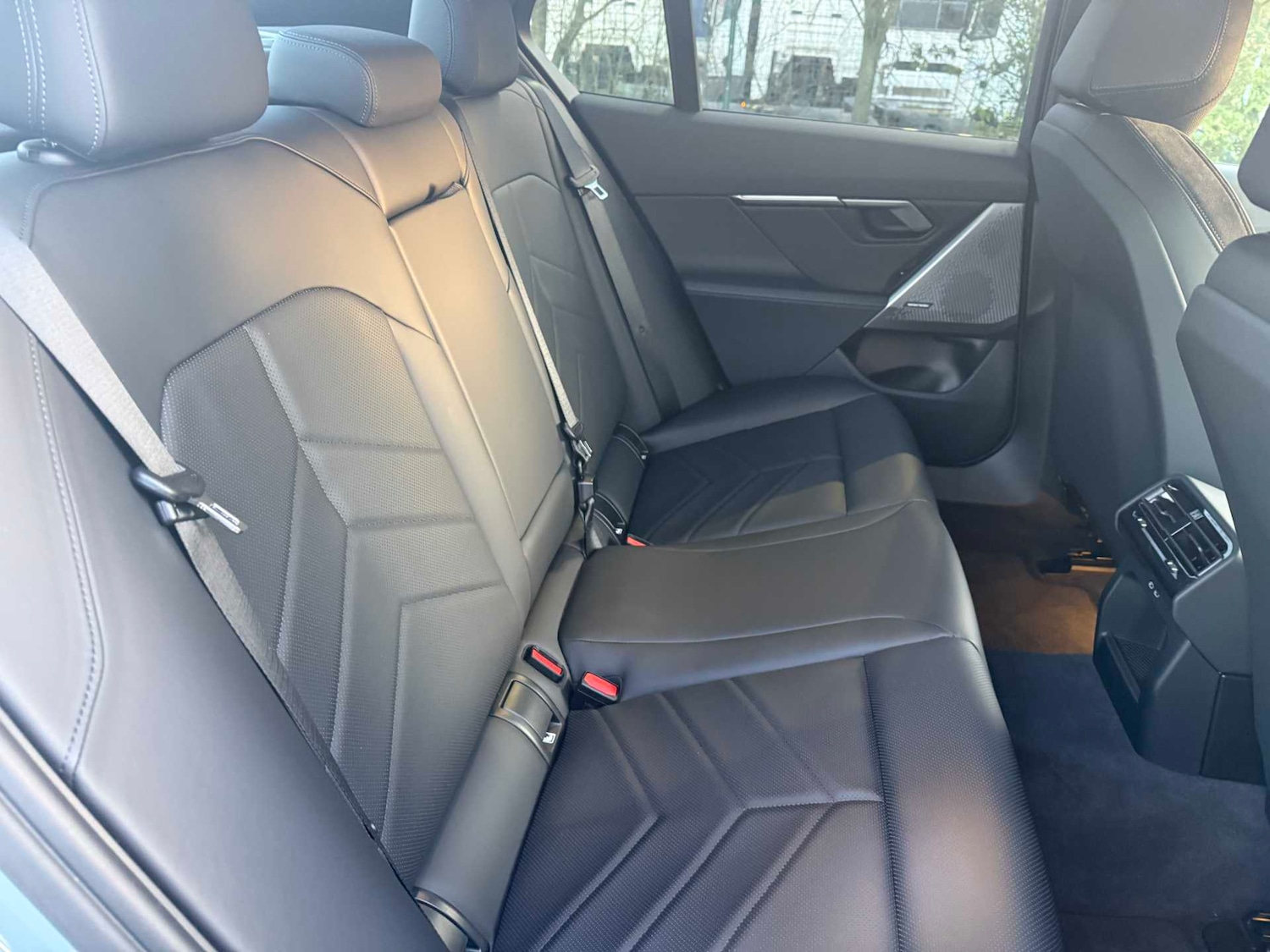 Used BMW 5 Series 2025 for sale - 77991823: Photo 11