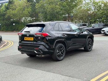 Used Toyota RAV4 2025 for sale - 79330220: Photo