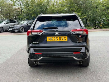 Used Toyota RAV4 2025 for sale - 79330220: Photo