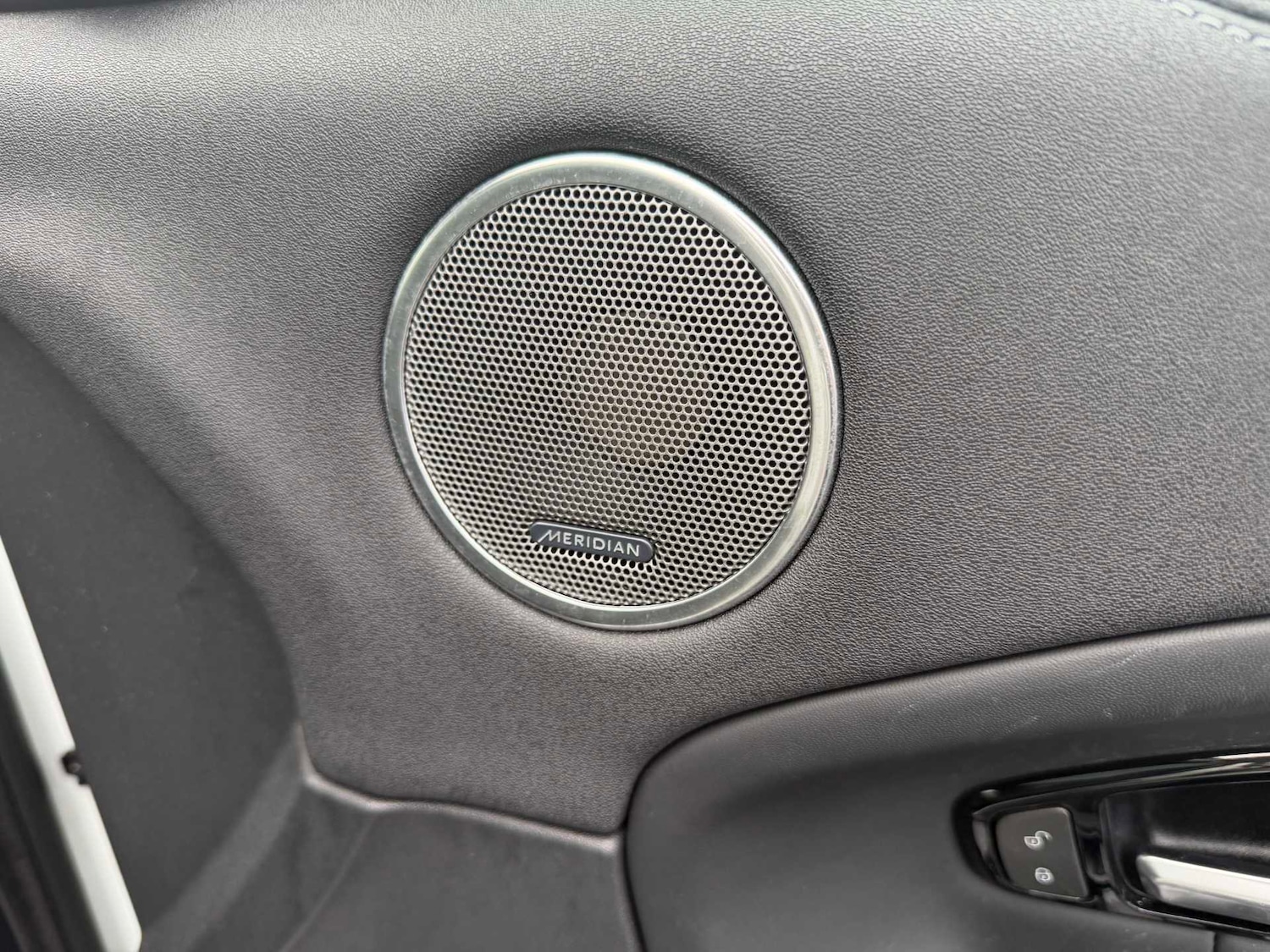 Used Land Rover Range Rover Evoque 2018 for sale - 77796975: Photo 14