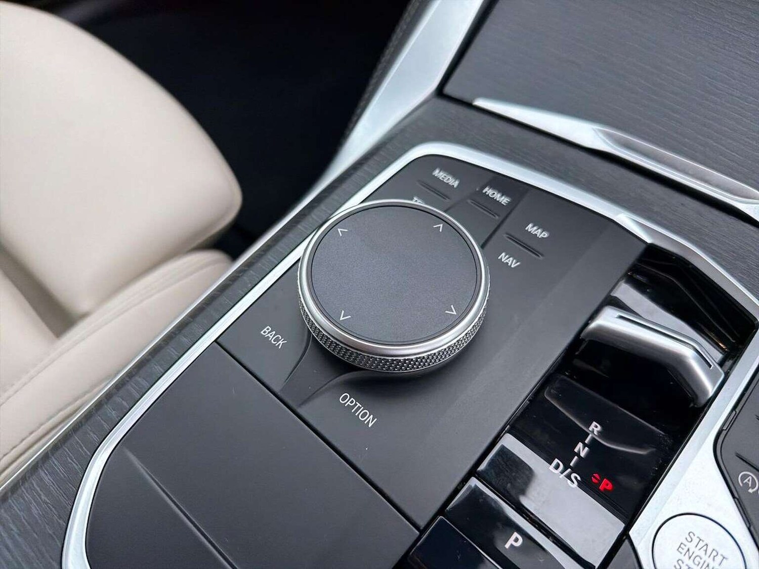 Used BMW 4 Series 2024 for sale - 76596307: Photo 23