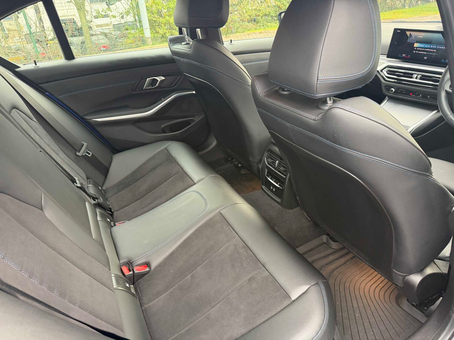 Used BMW 3 Series 2024 for sale - 78196213: Photo 12