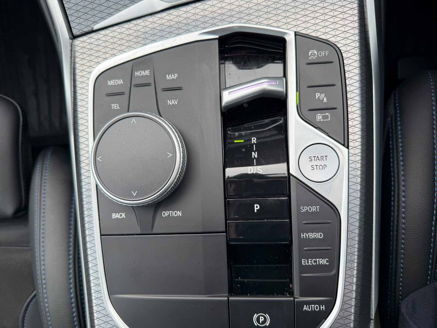 Used BMW 3 Series 2024 for sale - 78196213: Photo 25