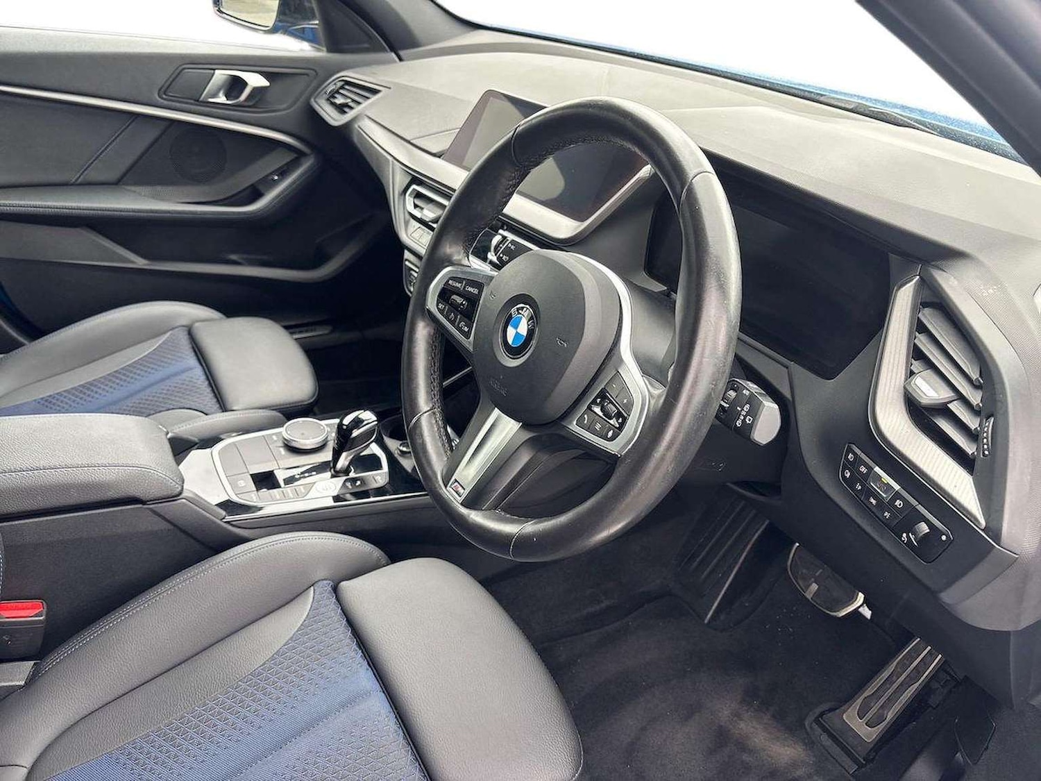 Used BMW 1 Series 2024 for sale - 76596143: Photo 15