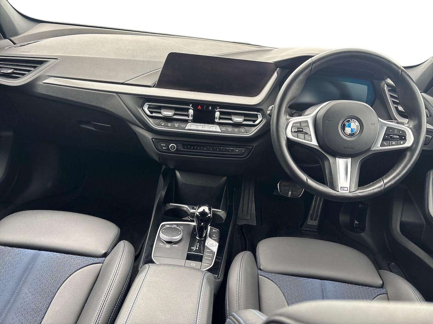 Used BMW 1 Series 2024 for sale - 76596143: Photo 8