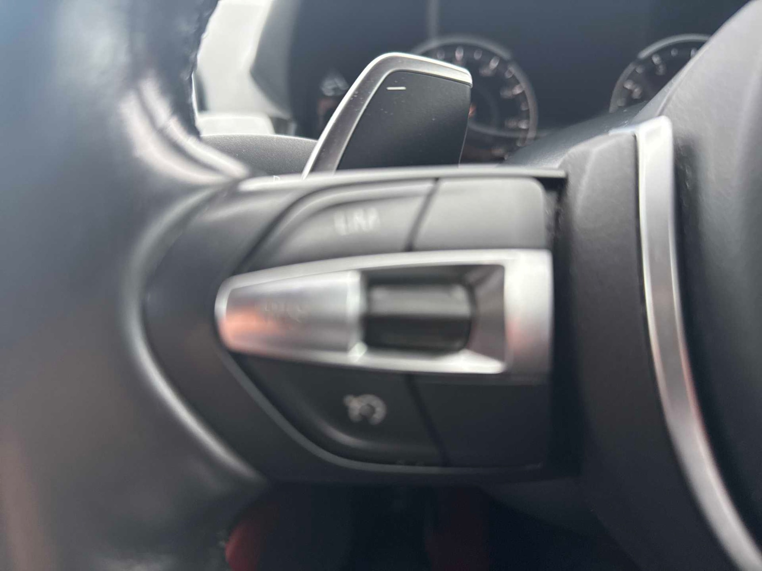 Used BMW 6 Series 2018 for sale - 77622372: Photo 24