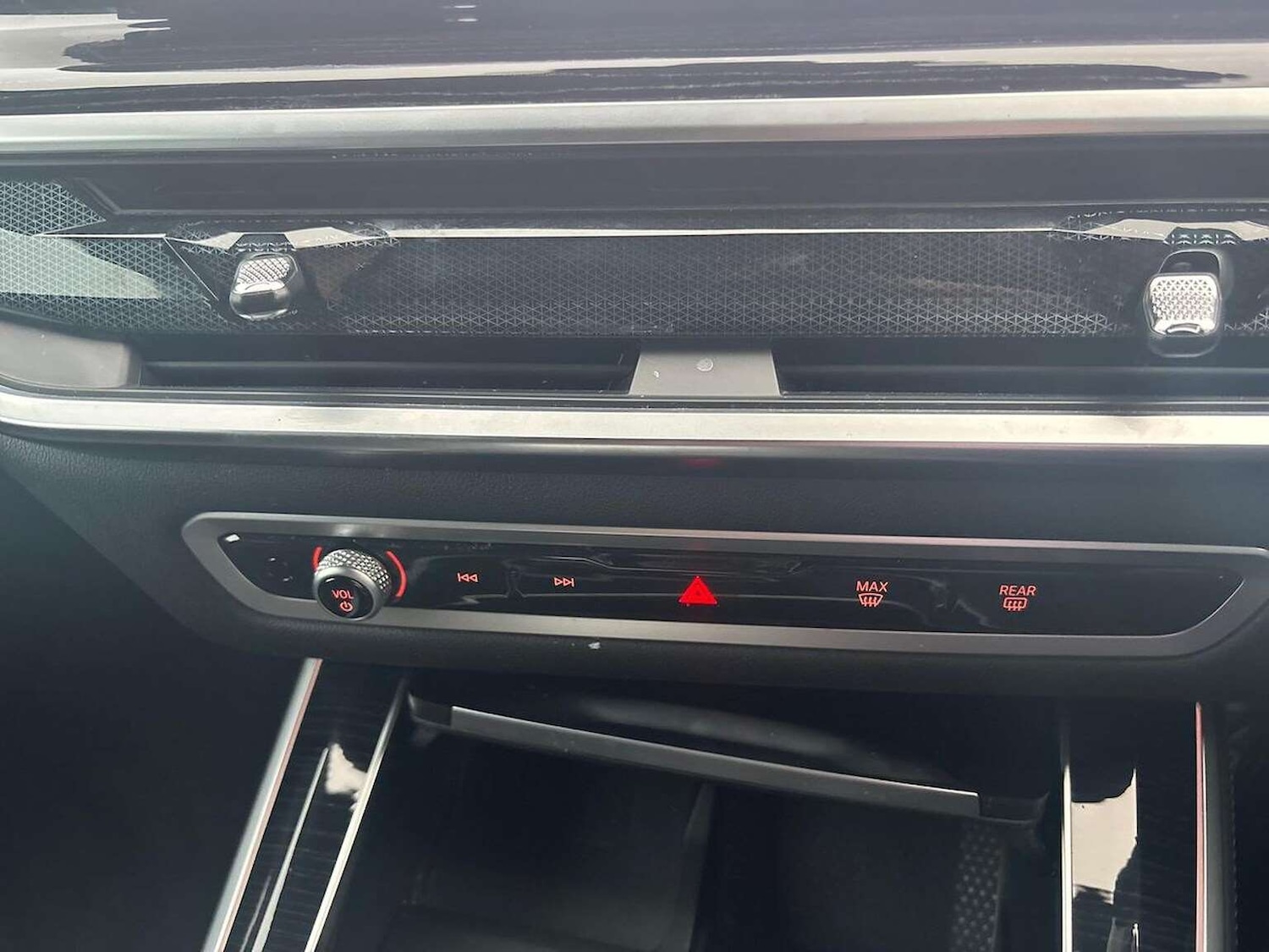 Used BMW X5 2024 for sale - 76951161: Photo 12