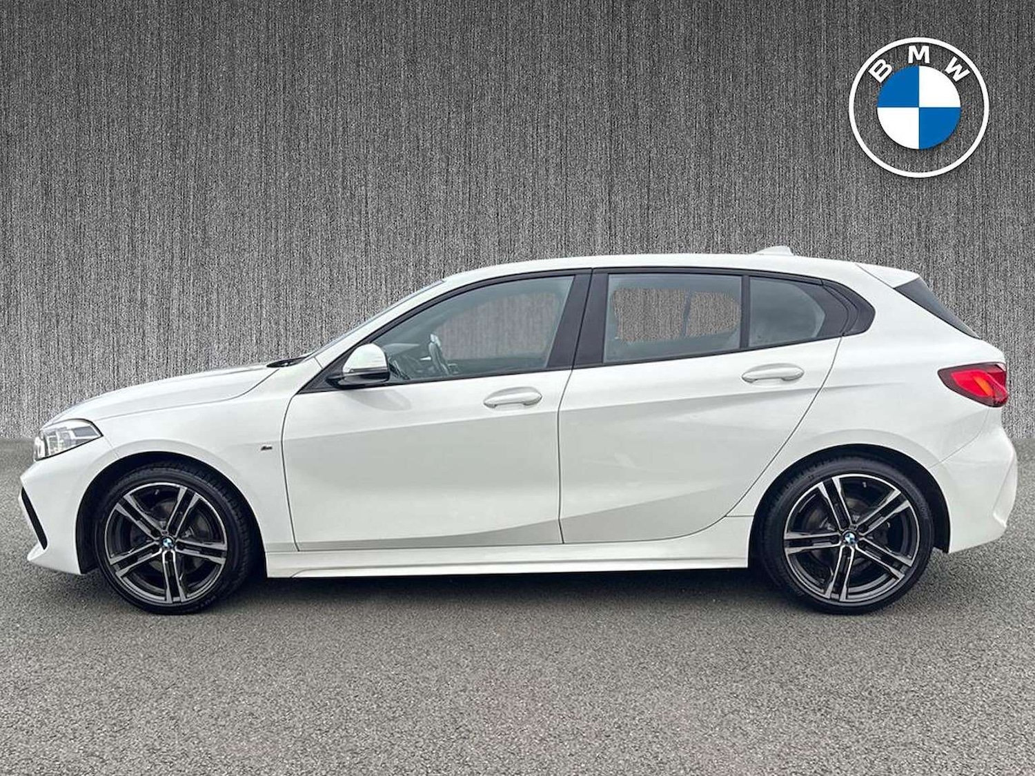 Used BMW 1 Series 2023 for sale - 76837205: Photo 19