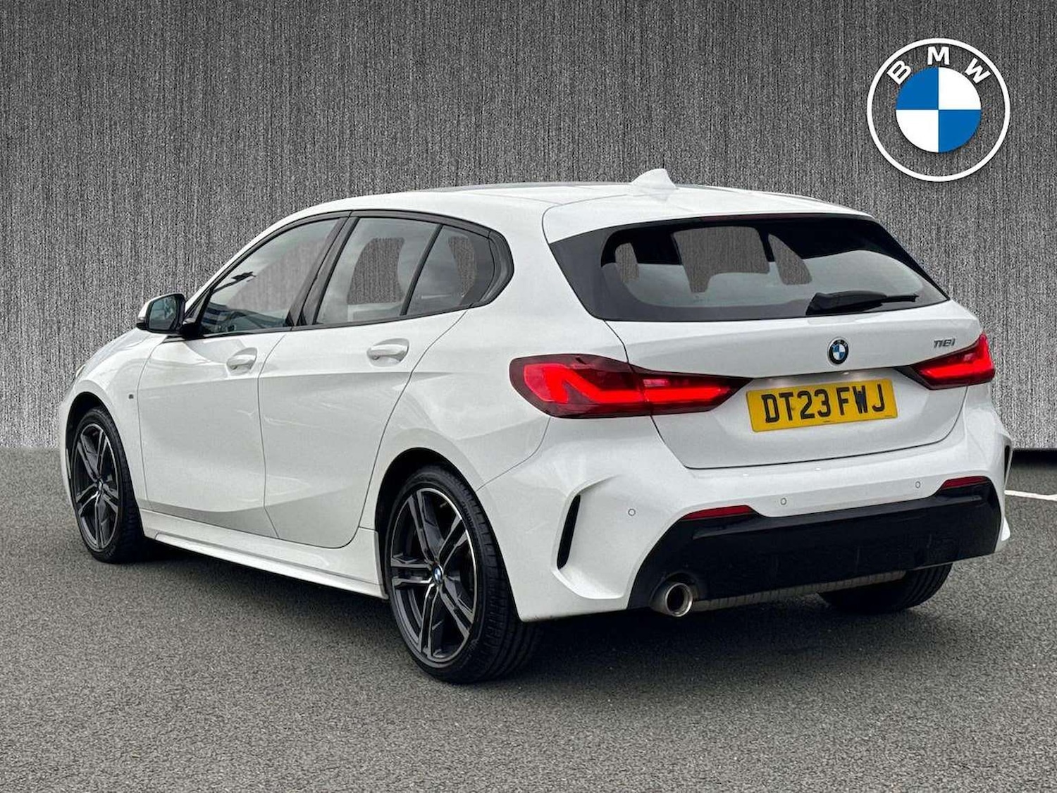 Used BMW 1 Series 2023 for sale - 76837205: Photo 2