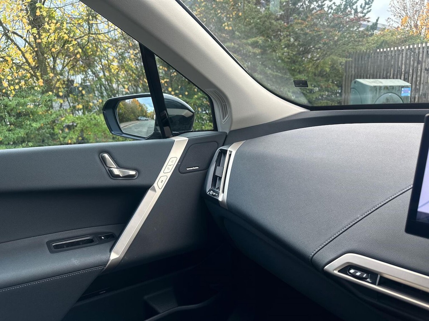 Used BMW iX 2023 for sale - 76497336: Photo 24