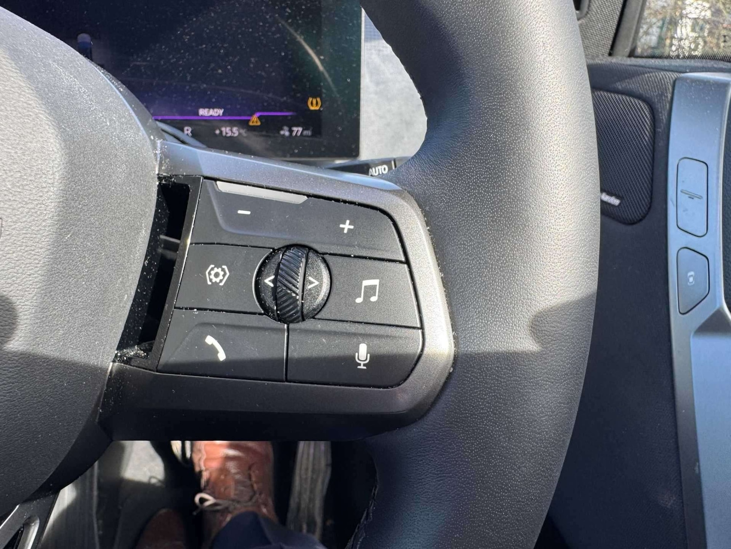 Used BMW iX 2025 for sale - 78191445: Photo 19