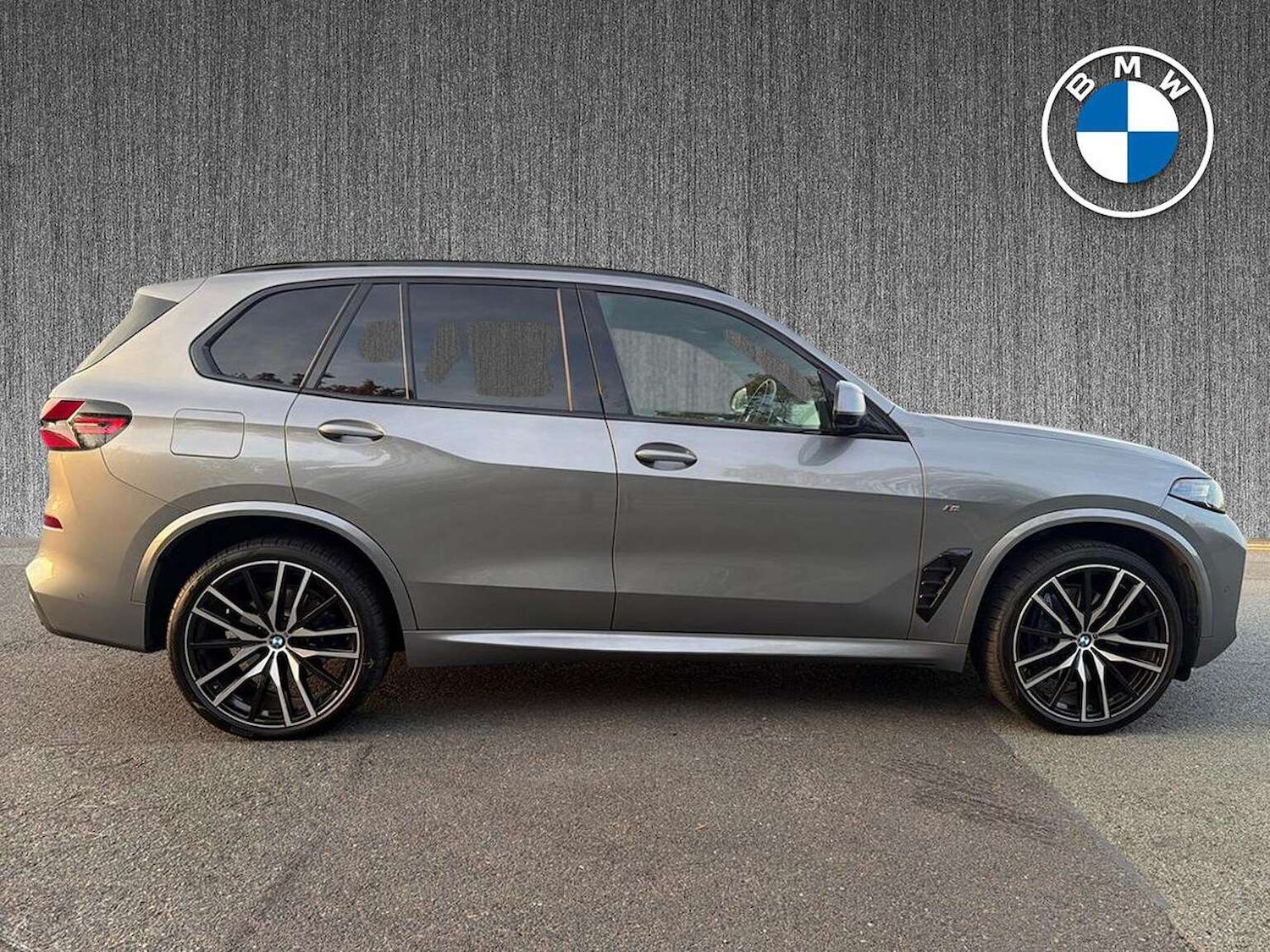Used BMW X5 2024 for sale - 76596501: Photo 3