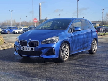 Used BMW 2 Series 2018 for sale - 77901646: Photo
