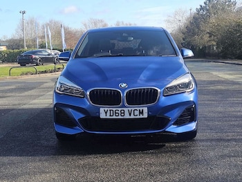 Used BMW 2 Series 2018 for sale - 77901646: Photo