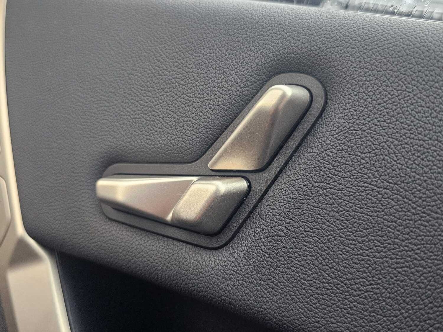 Used BMW iX 2023 for sale - 77980826: Photo 19