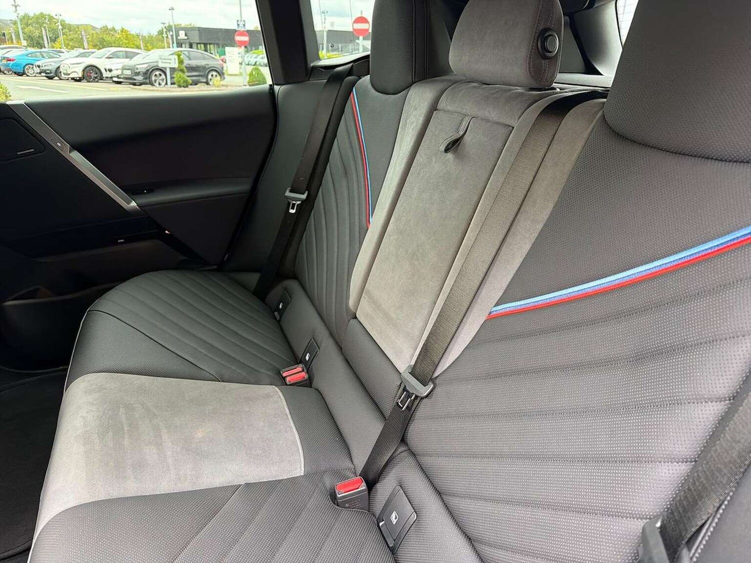 Used BMW iX 2025 for sale - 76596415: Photo 17