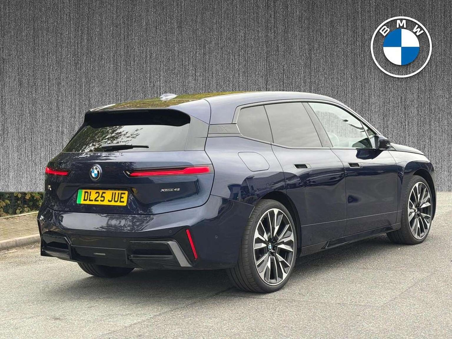 Used BMW iX 2025 for sale - 76596415: Photo 19