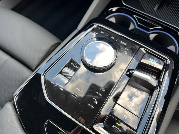 Used BMW i5 2024 for sale - 75408168: Photo 24