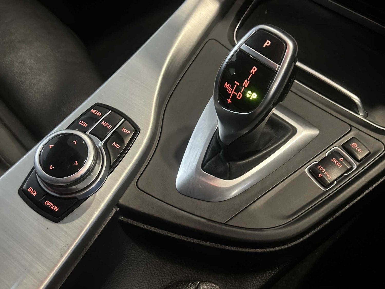 Used BMW 3 Series 2017 for sale - 76918989: Photo 12