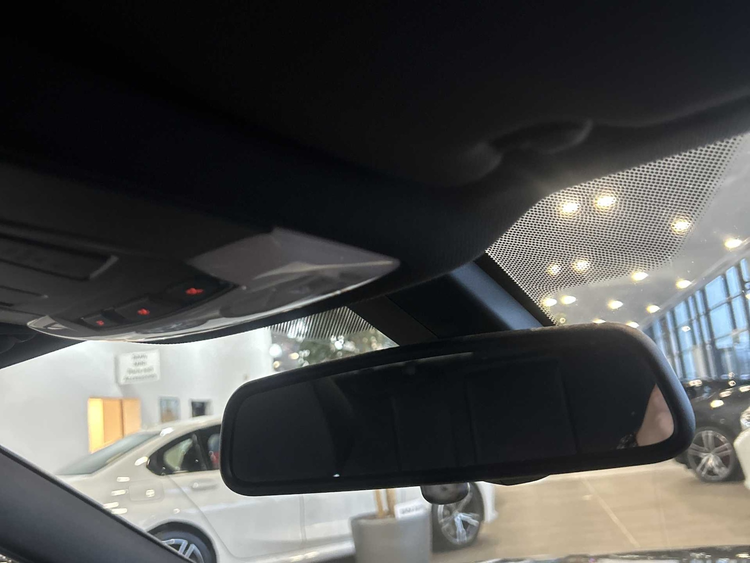 Used BMW 3 Series 2017 for sale - 76918989: Photo 13