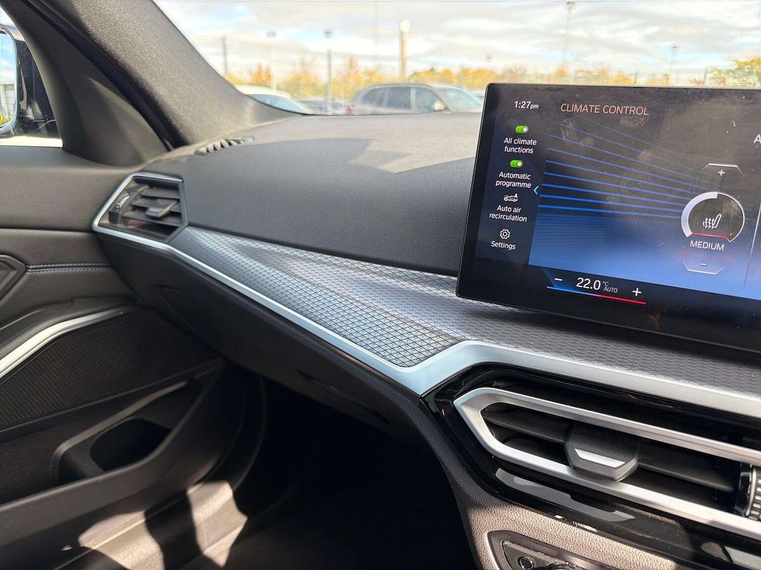 Used BMW 3 Series 2024 for sale - 76596381: Photo 24